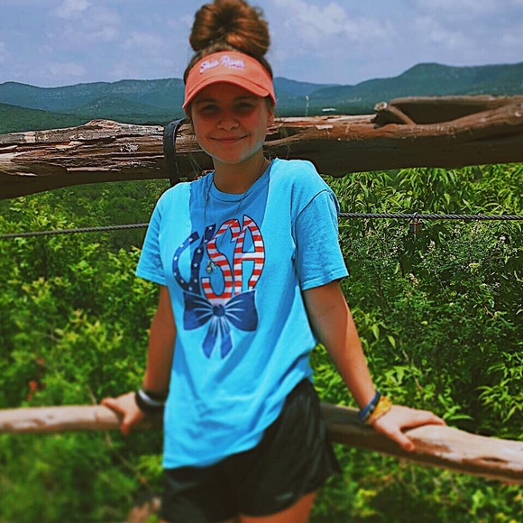 Meet your Posher, Jina - Picture 1 of 1